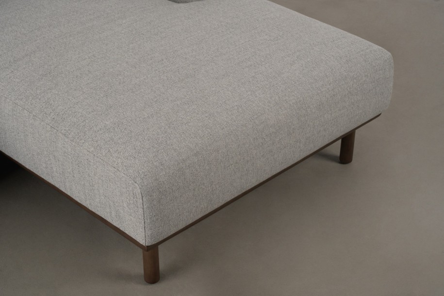 Travis Right Corner Sofa (fabric DFC7A)