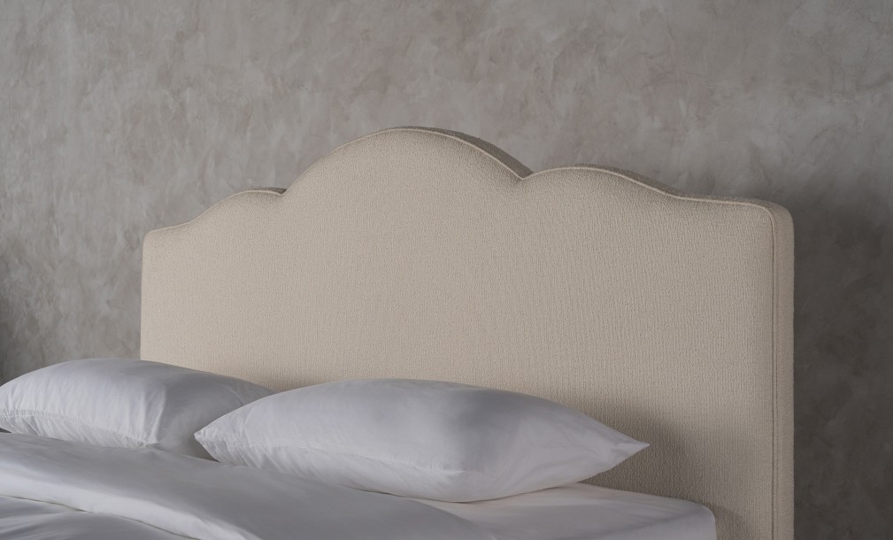 Sanderlight Bed 200x200 cm (Fabric: SOFT ROCK 102 MUSLIN (Cat. 3))