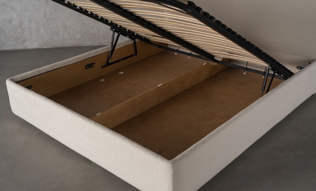 Sanderlight Bed 200x200 cm (Fabric: SOFT ROCK 102 MUSLIN (Cat. 3))