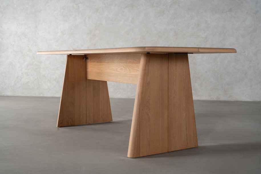 Deco Console Table