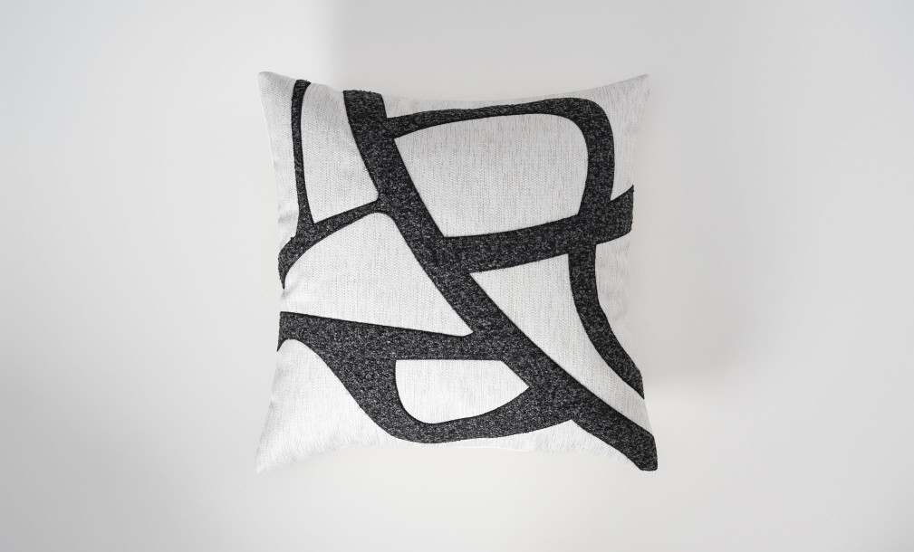 Mate Pillow