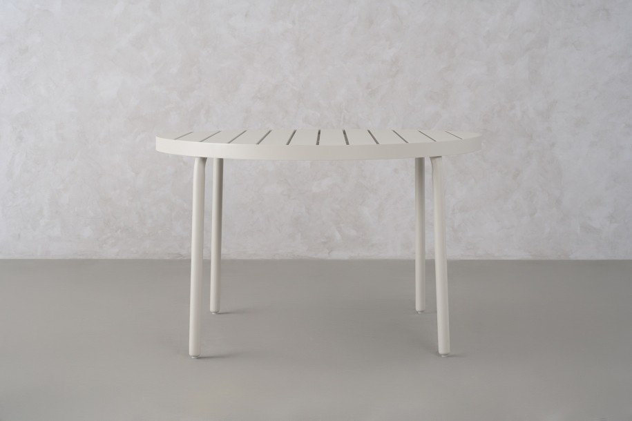 Taormina Light Round Dining Table D120 cm Haze Sandy