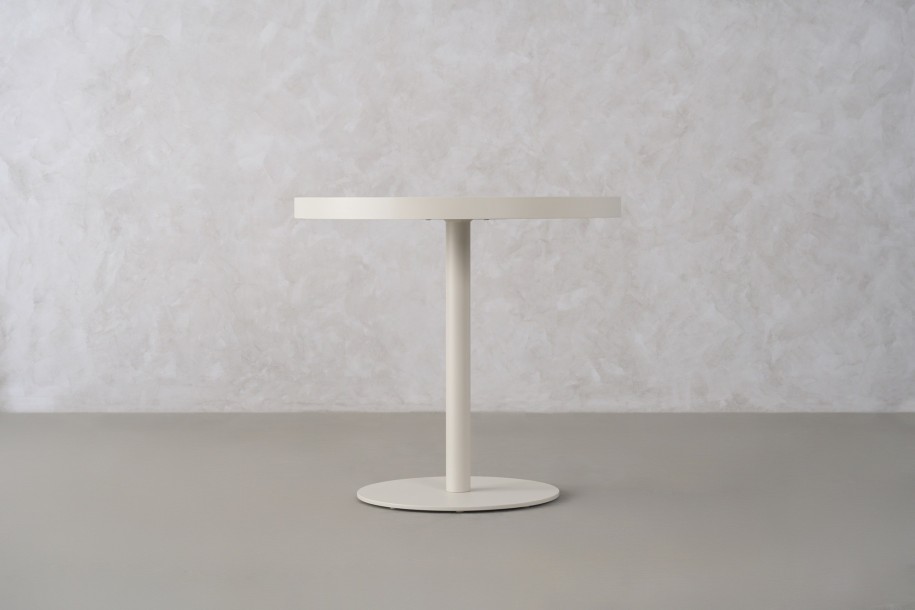 Taormina Light Bistro Table D80 cm Haze Sandy