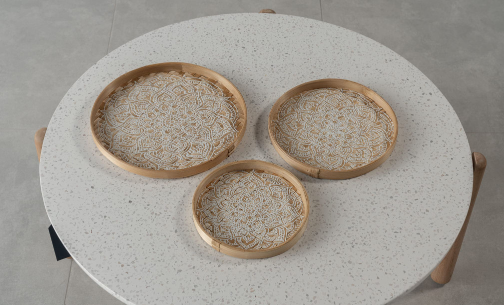 Set of 3 bamboo tray with painted white decoration