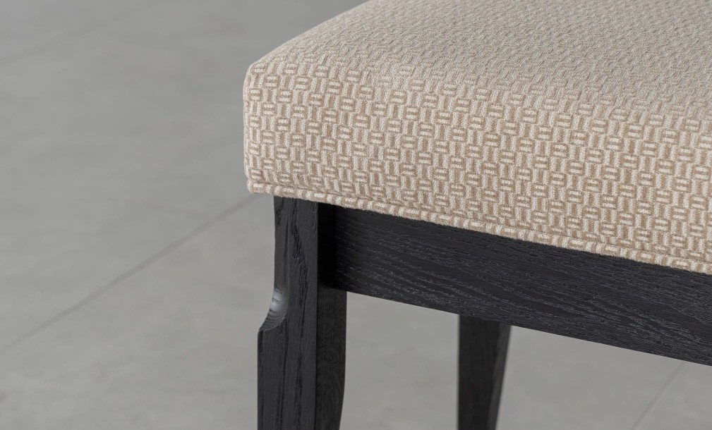 City Soft Banquette (Fabric: VIOLA PLAIN BEIGE (Cat. 3))