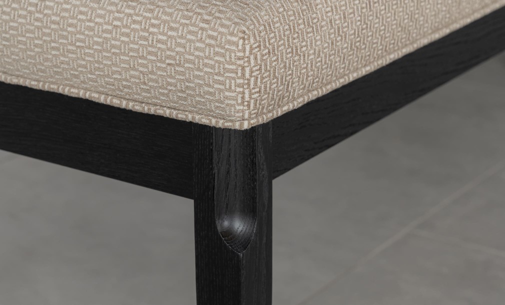City Soft Banquette (Fabric: VIOLA PLAIN BEIGE (Cat. 3))