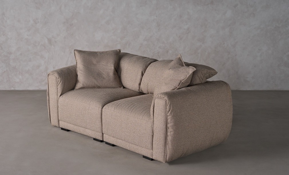 Nuvola 2-seater Straight Sofa (Fabric: SAGA 03 MUSHROOM (Cat. 3))