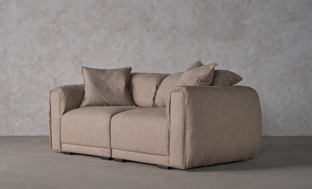 Nuvola 2-seater Straight Sofa (Fabric: SAGA 03 MUSHROOM (Cat. 3))