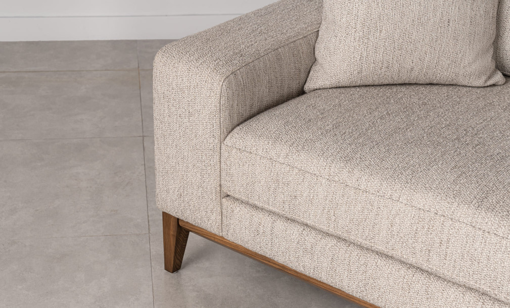 Newark Sofa (fabric A3063 Color 3A)
