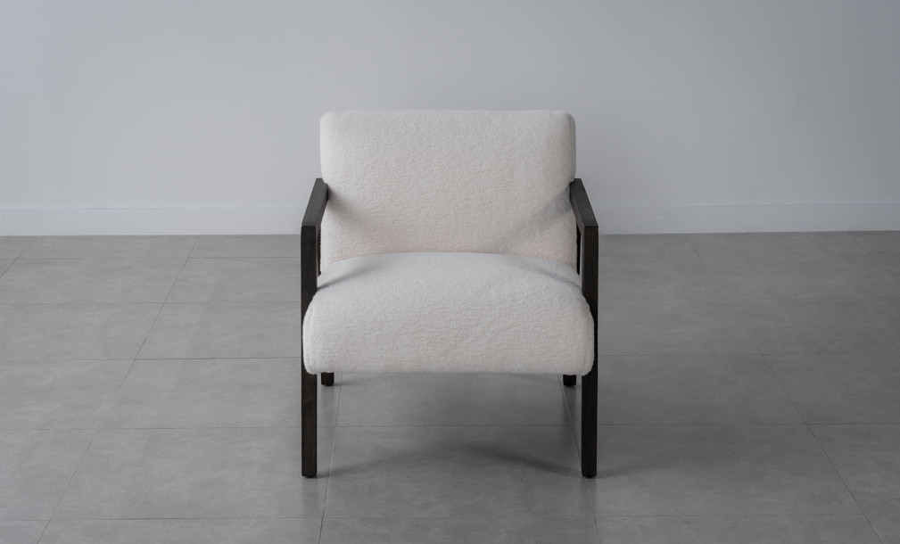 Lulu Armchair (Fabric Bo Peep Natural)