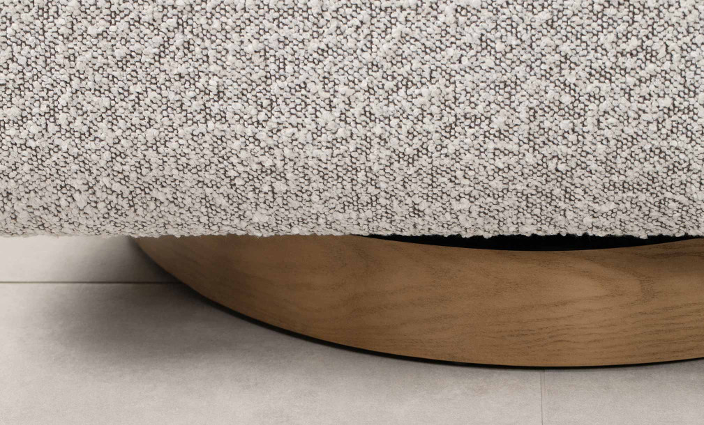 Bonnie Swivel Armchair (Fabric Mucca Bella 13)