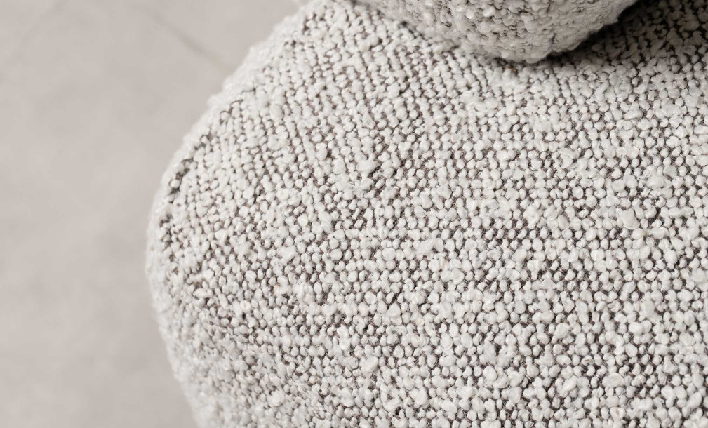 Bonnie Swivel Armchair (Fabric Mucca Bella 13)