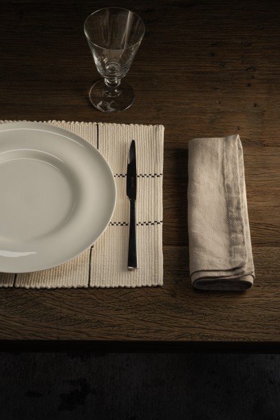 Joana Placemat White-Black