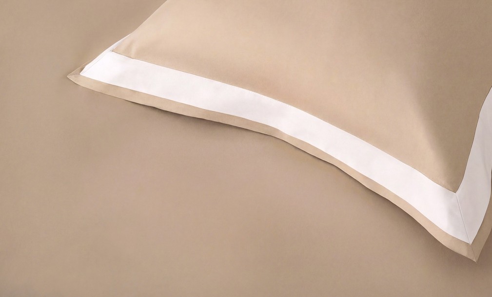 Fitted Sheet Plaza Taupe 200x200 cm