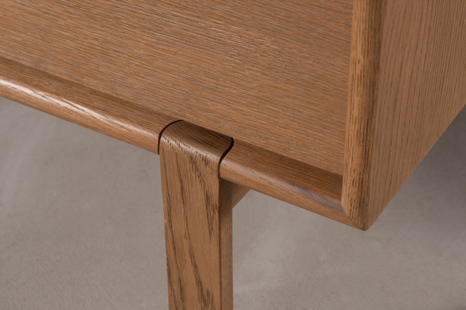 JP Line 6.0 6 Drawer Chest Light Finish