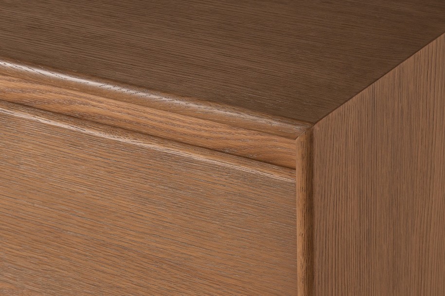 JP Line 6.0 6 Drawer Chest Light Finish