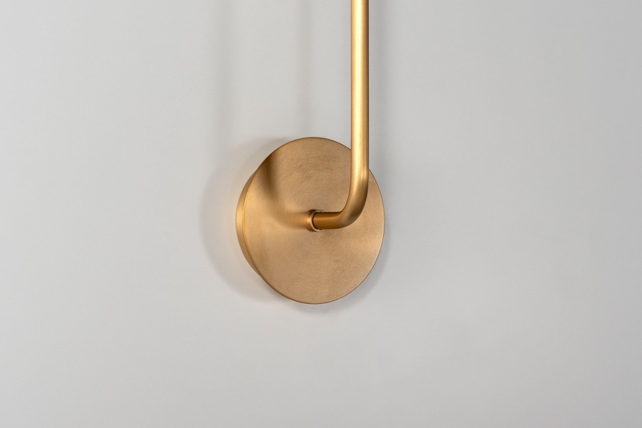 Paula Wall Lamp large / brass