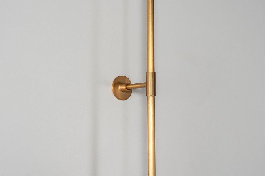 Paula Wall Lamp large / brass
