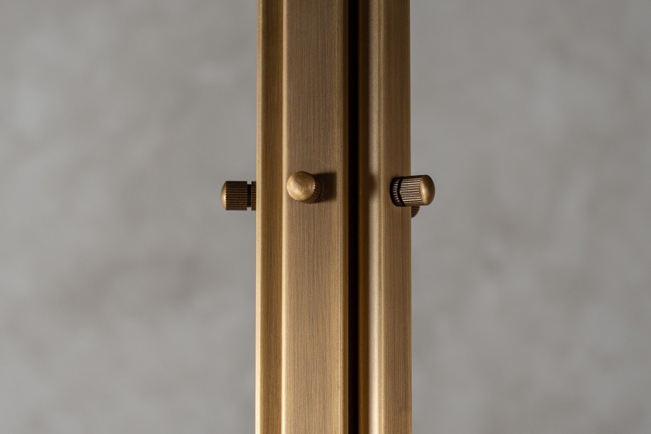 Scoop Chandelier / dark brass