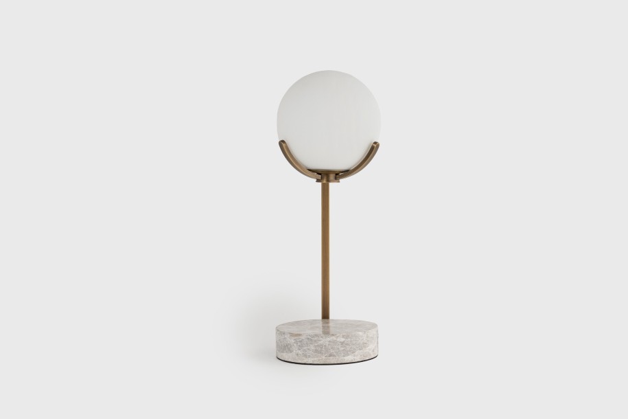 Scoop Table Lamp / dark brass