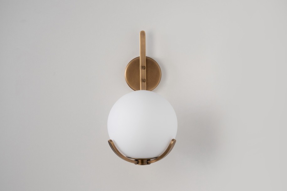 Scoop Wall Lamp / dark brass
