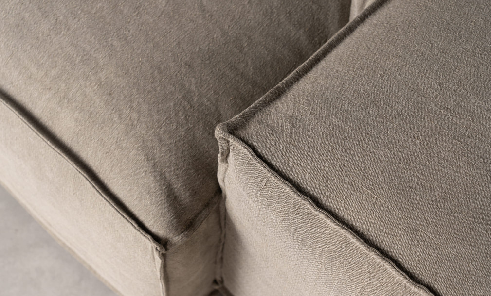 Flavio Sofa (fabric 519-3a)