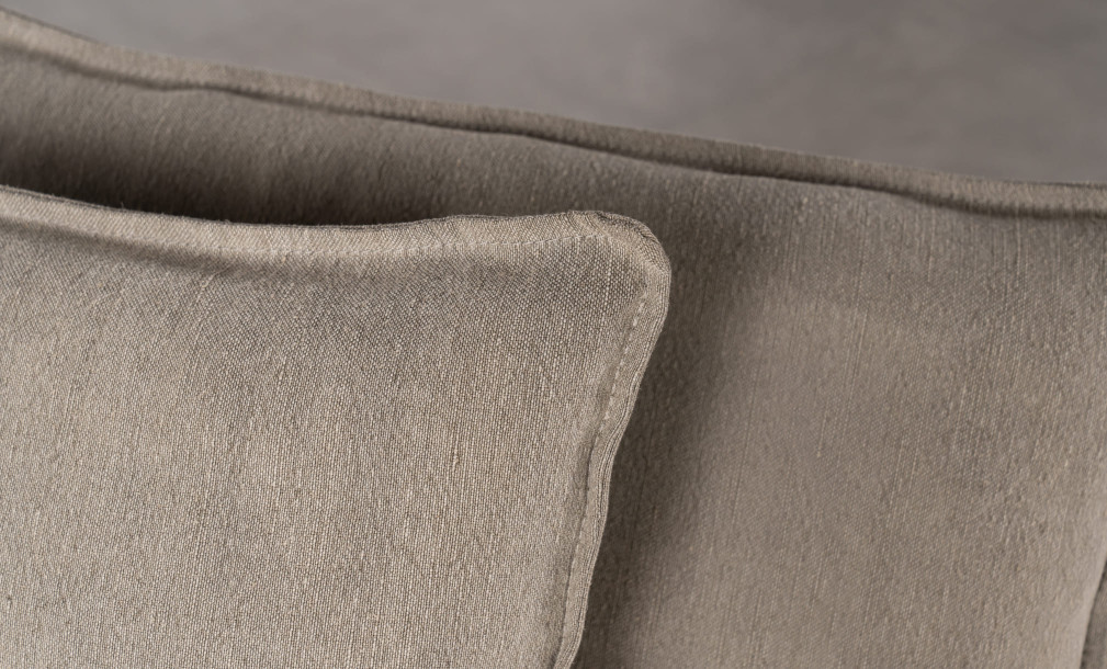 Flavio Sofa (fabric 519-3a)