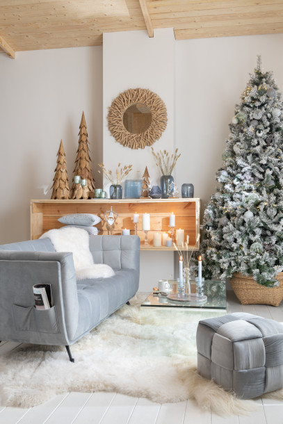 Christmas Tree Plastic Snowy Green (160x160x325cm)