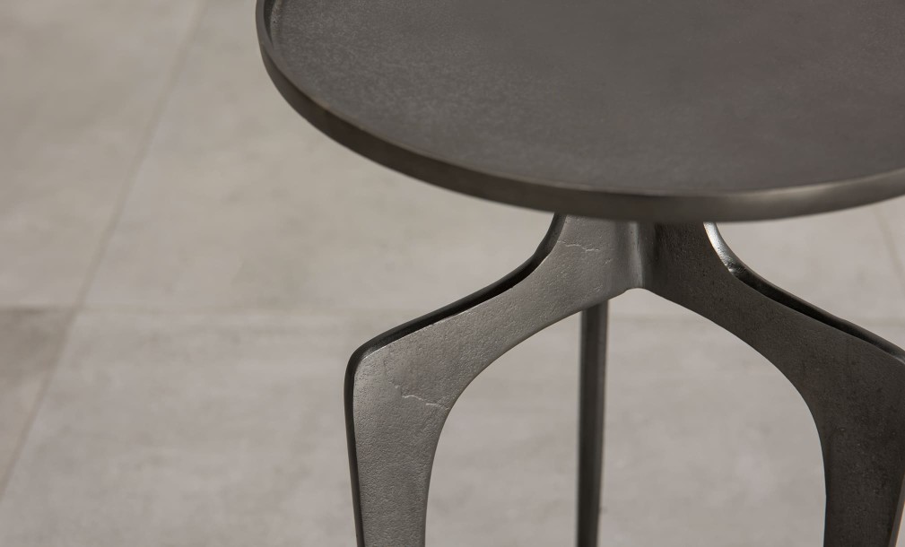 Jila Side Table
