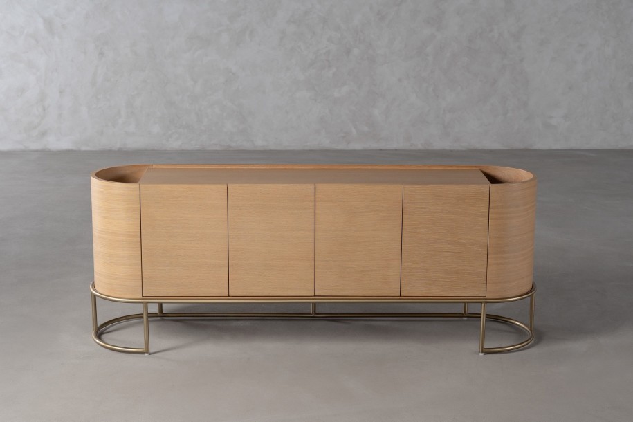 Train TV Unit