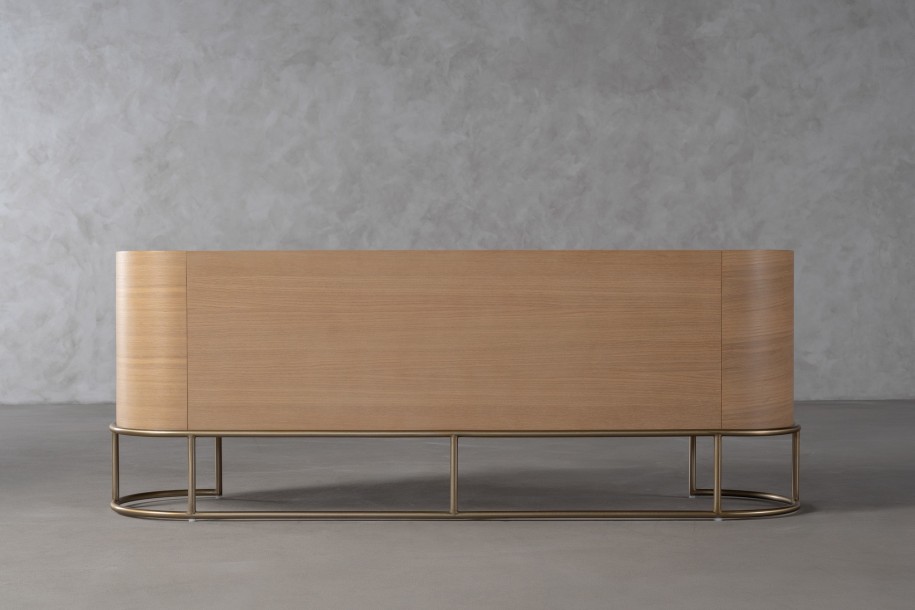 Train TV Unit