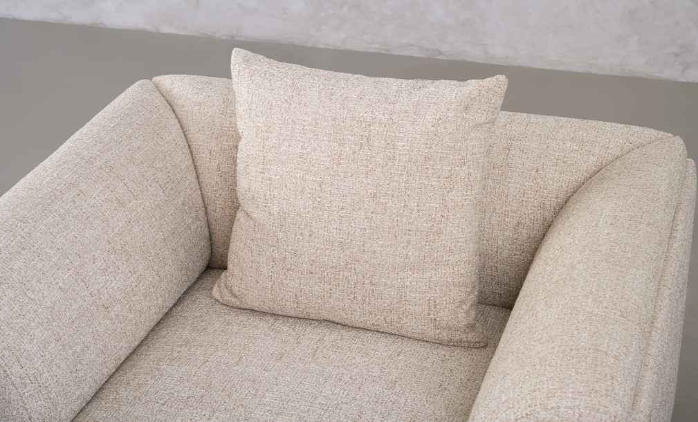 TILDA  Armchair 116x99x68 (fabric FIELD 130)