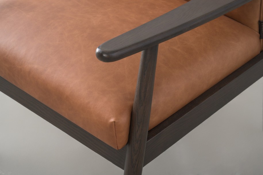 FIORD Leather Armchair (APH8284)