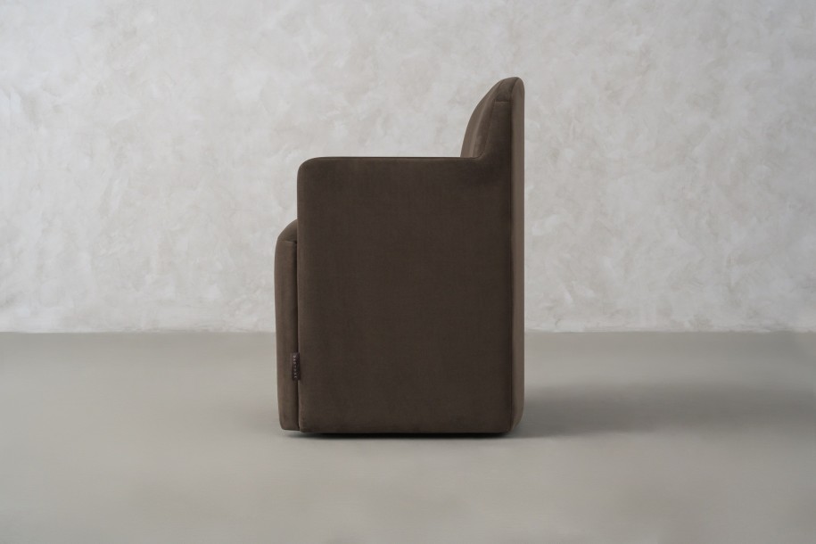 CLEO Wheeled Chair (MEG-005)