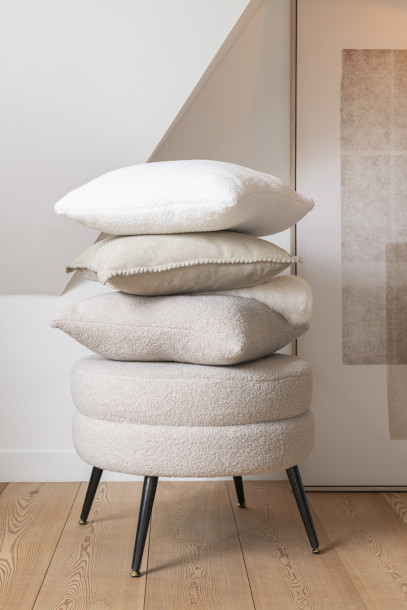 Teddy Cushion Poly White