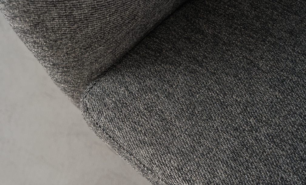 Paradiso Lowback Armchair (a2337 col.28a)