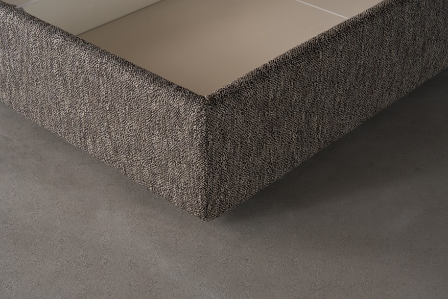 Double Bed 200x200 cm (Fabric: Stalemate col.Castle (Cat. 3))