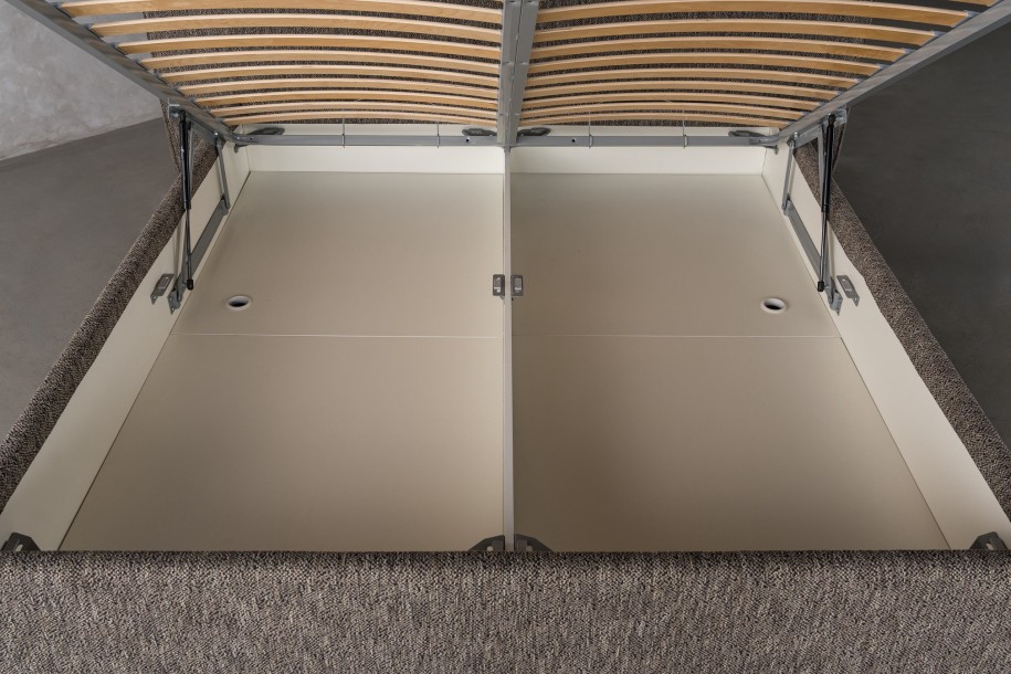 Double Bed 200x200 cm (Fabric: Stalemate col.Castle (Cat. 3))