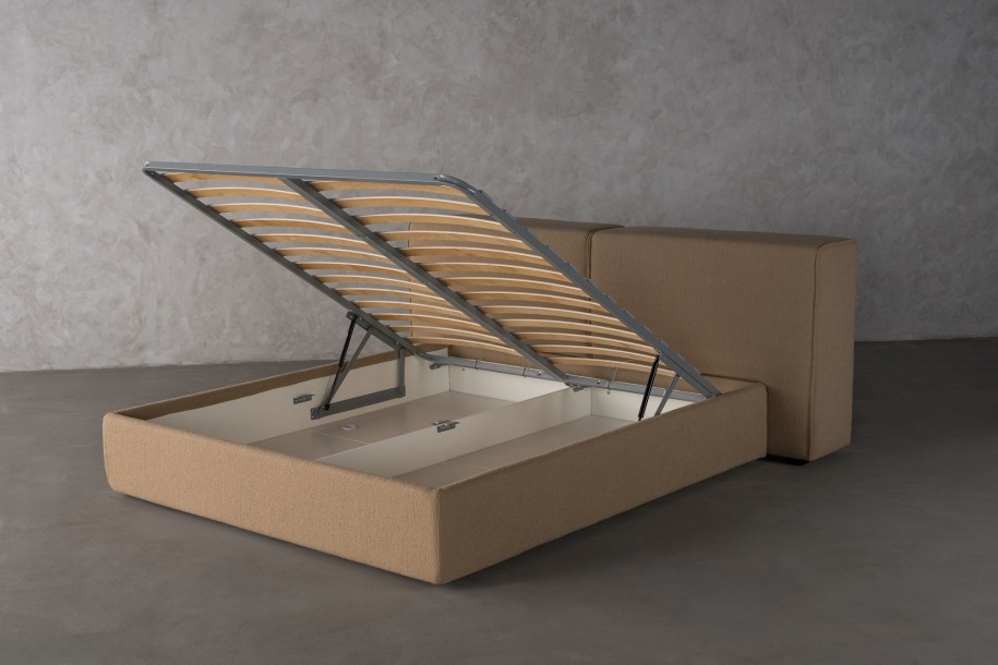 Double Bed 200x200 cm (Fabric: EASY BOUCLE col.11 CLAY (Cat. 3))