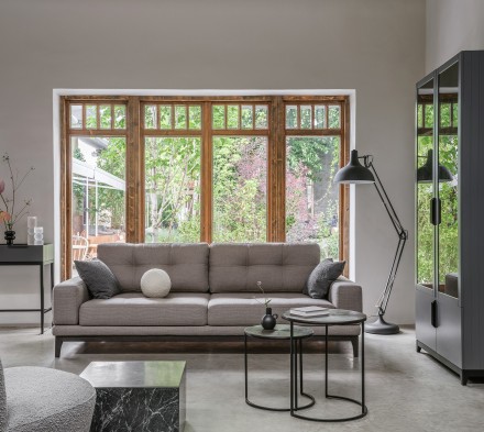 Foster: Mid-century Made Modern