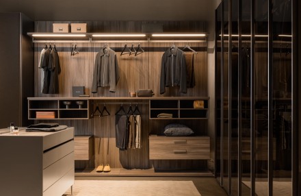 Italian Corner at Dantone Home: The Art of the Walk-In Sanctuary