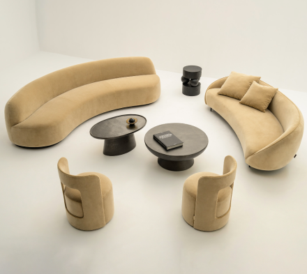 Sand & Metal: On Comfort and Resistance