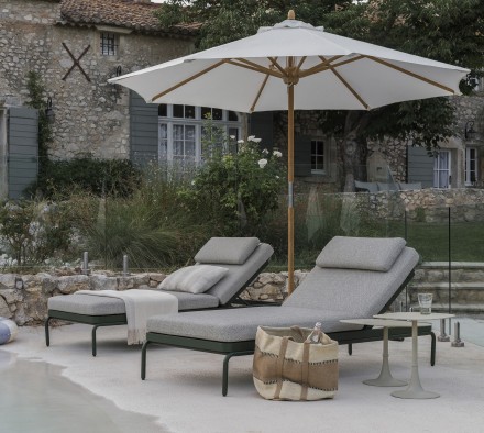 Built for Sun and Sand: Outdoor Furniture for Dubai's Climate