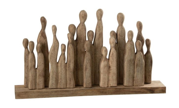 Figure Family Wood Natural L