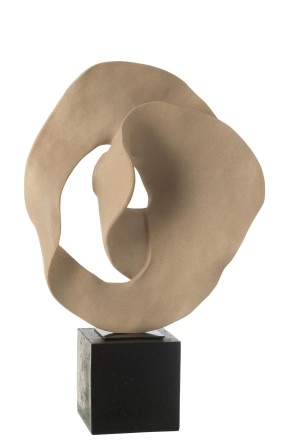 Conceptual Figure On Base (39x15x60cm)