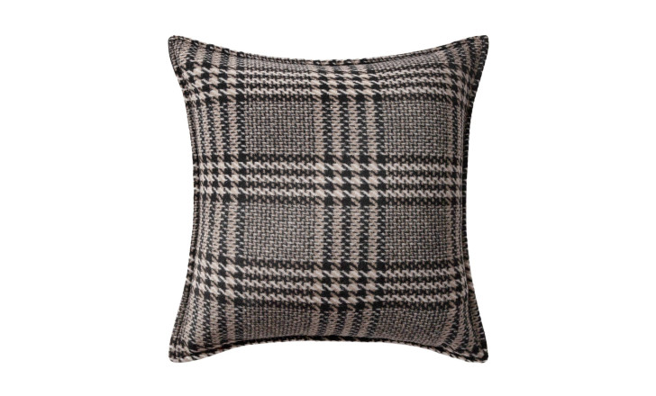 Nilse Cushion