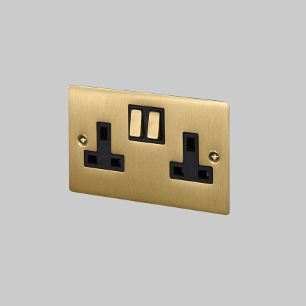 SOCKET 2G UK Socket Brass