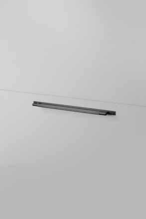 Pull Bar Plate Linear Large 390mm Gun Metal (non US)